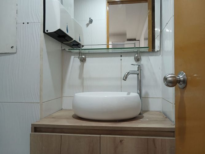 Oficina en arriendo en El Poblado, Medellín, 33 m² · foto 8 de 9