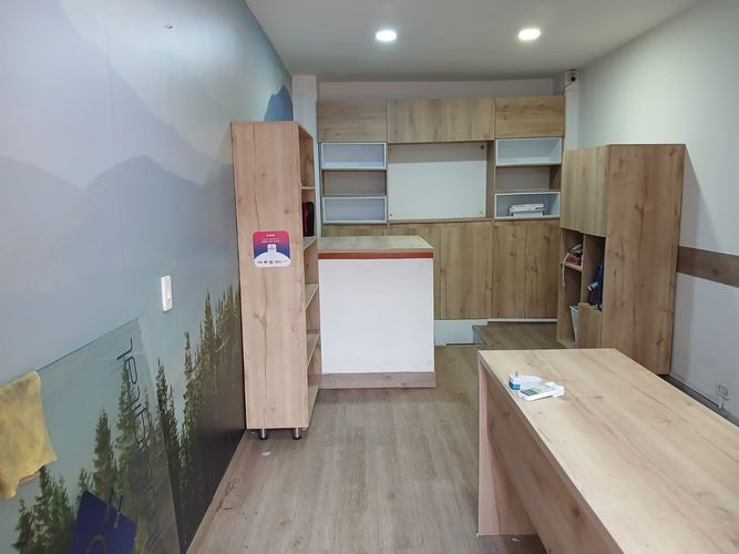 Oficina en arriendo en El Poblado, Medellín, 33 m² · foto 4 de 9