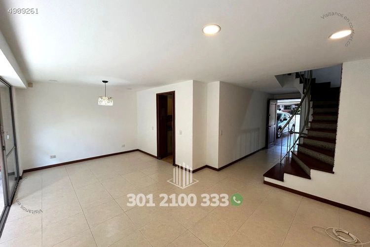Casa de 3 alcobas en arriendo en San Lucas, Medellín, 218 m² · foto 6 de 24