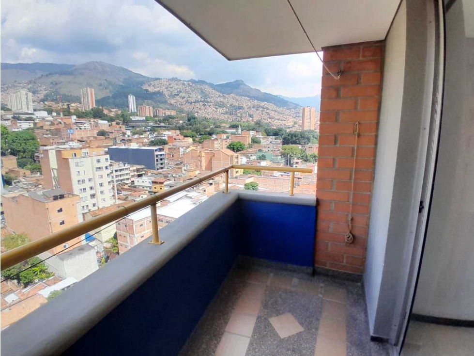 Apartamento en venta en Boston, Medellín · foto 9 de 24