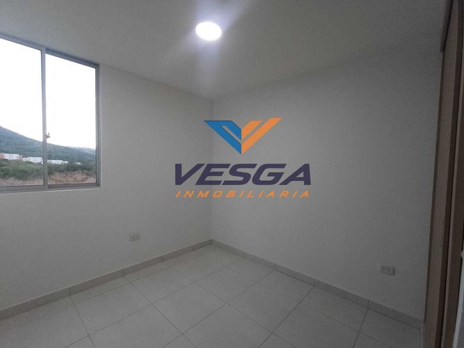 Apartamento de 3 alcobas en venta en San Antonio Del Carrizal, Girón, 61 m² · foto 6 de 10