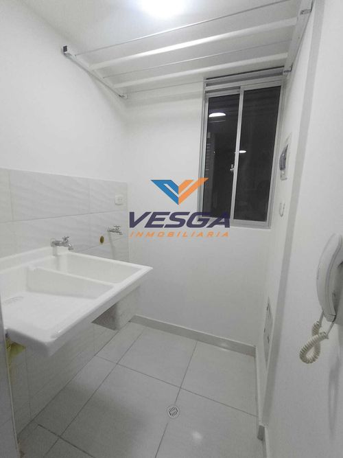 Apartamento de 3 alcobas en venta en San Antonio Del Carrizal, Girón, 61 m² · foto 10 de 10
