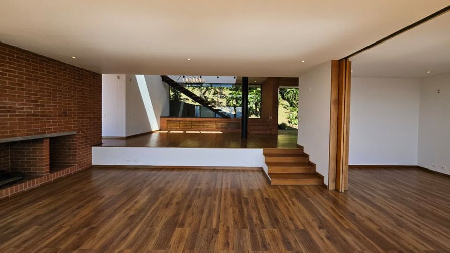 Casa de 3 alcobas en venta en Las Palmas, Envigado, 350 m² · foto 9 de 24
