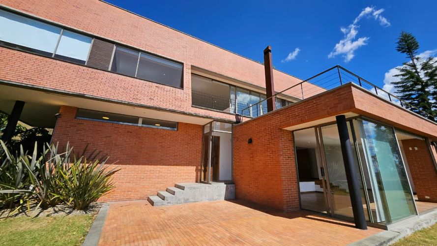 Casa de 3 alcobas en venta en Las Palmas, Envigado, 350 m² · foto 11 de 24