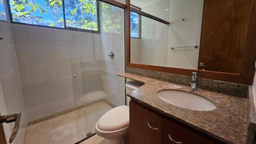 Casa de 3 alcobas en venta en Las Palmas, Envigado, 350 m² · foto 24 de 24