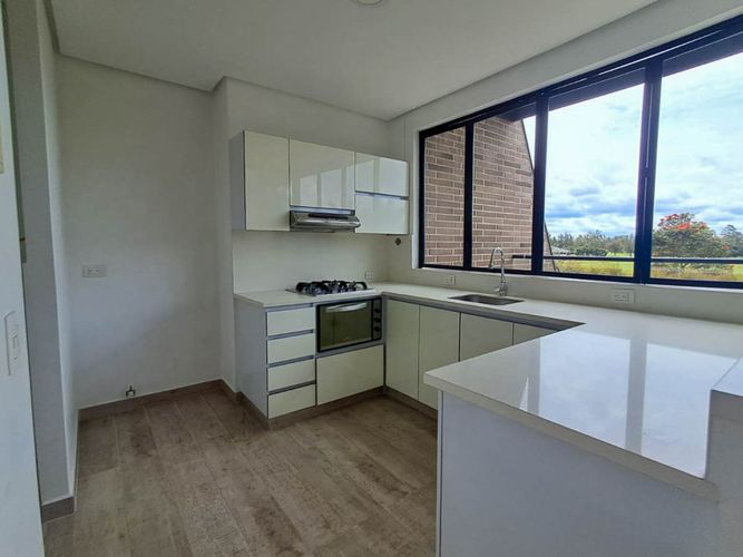Apartamento de 2 alcobas en arriendo en Guayabito, Rionegro, 110 m² · foto 7 de 17