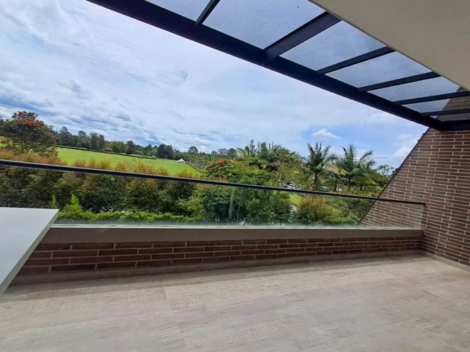 Apartamento de 2 alcobas en arriendo en Guayabito, Rionegro, 110 m² · foto 10 de 17