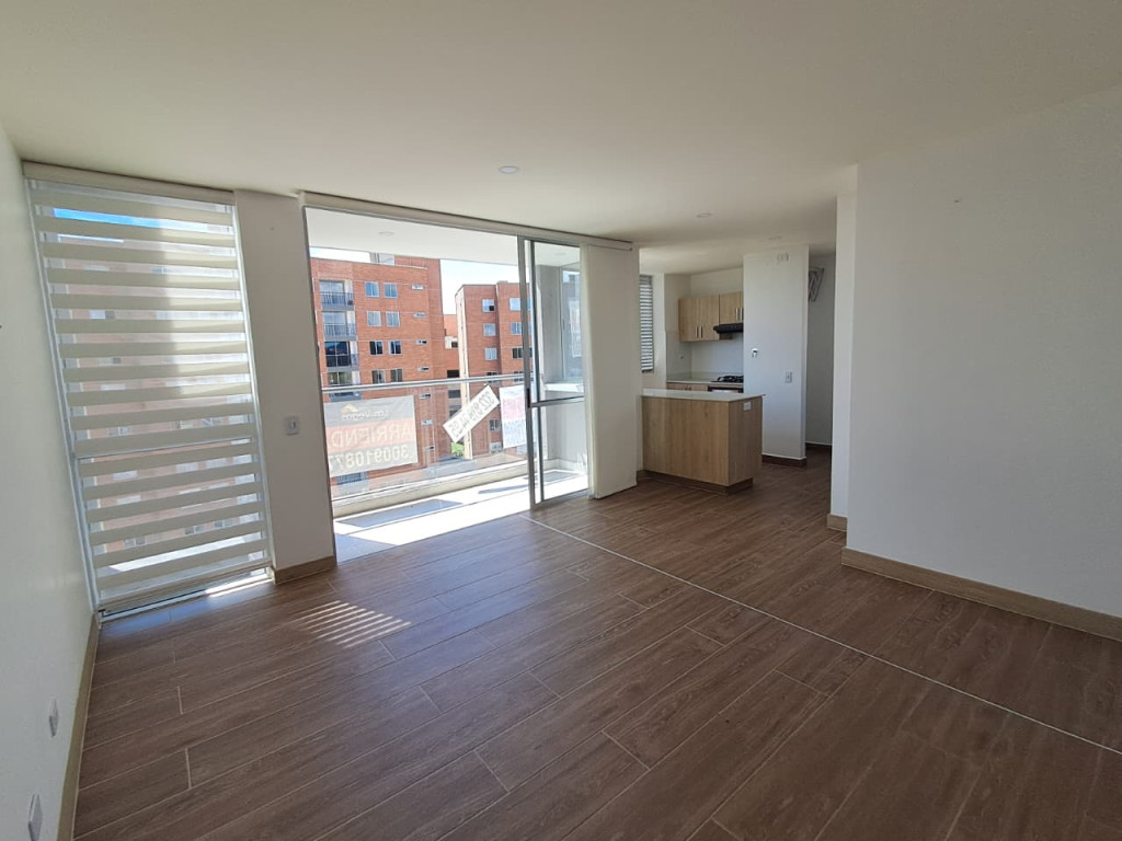Apartamento en arriendo en Centro, Rionegro · foto 2 de 15