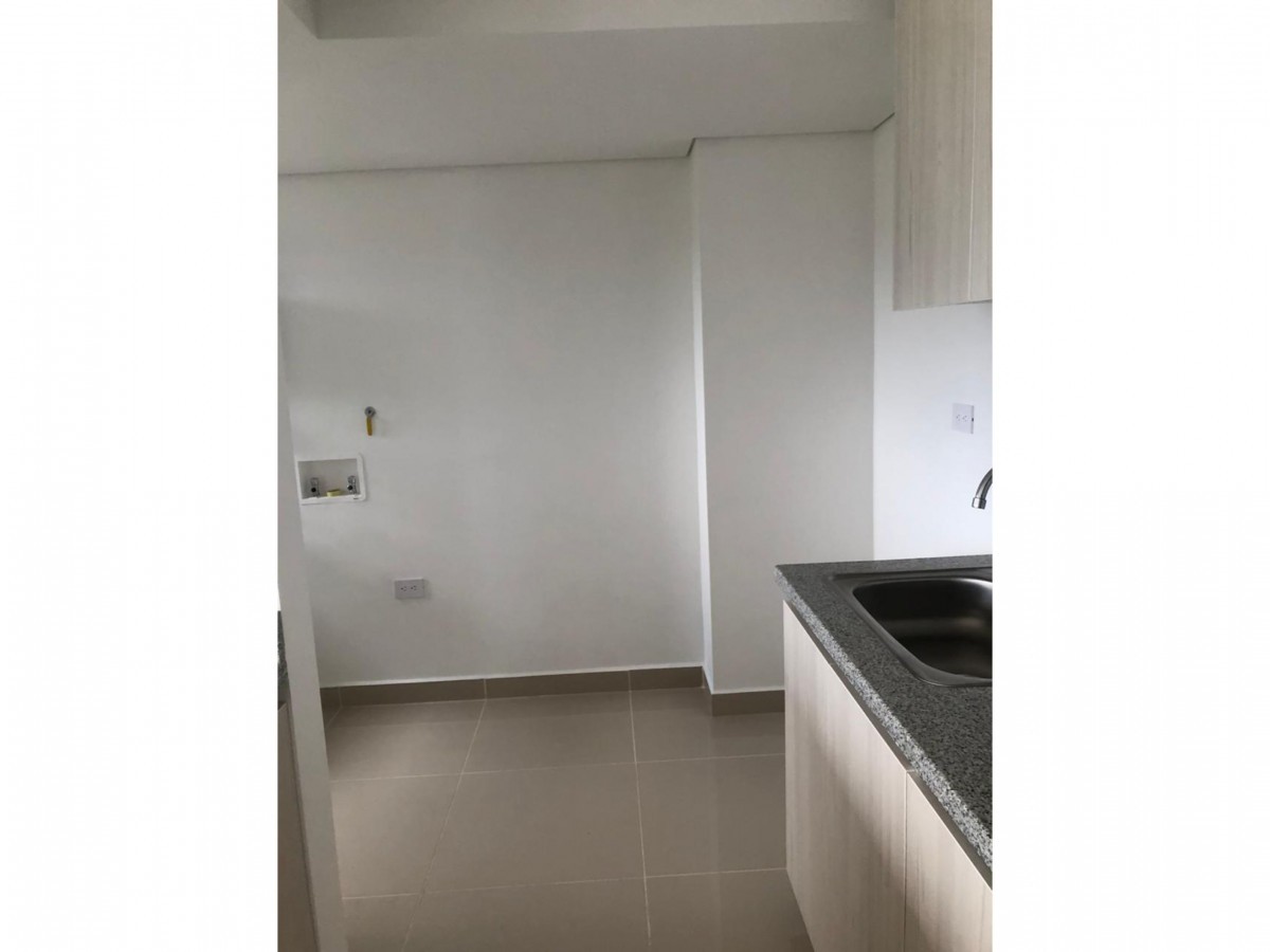 Apartamento en venta en La Ferreria, La Estrella · foto 3 de 18
