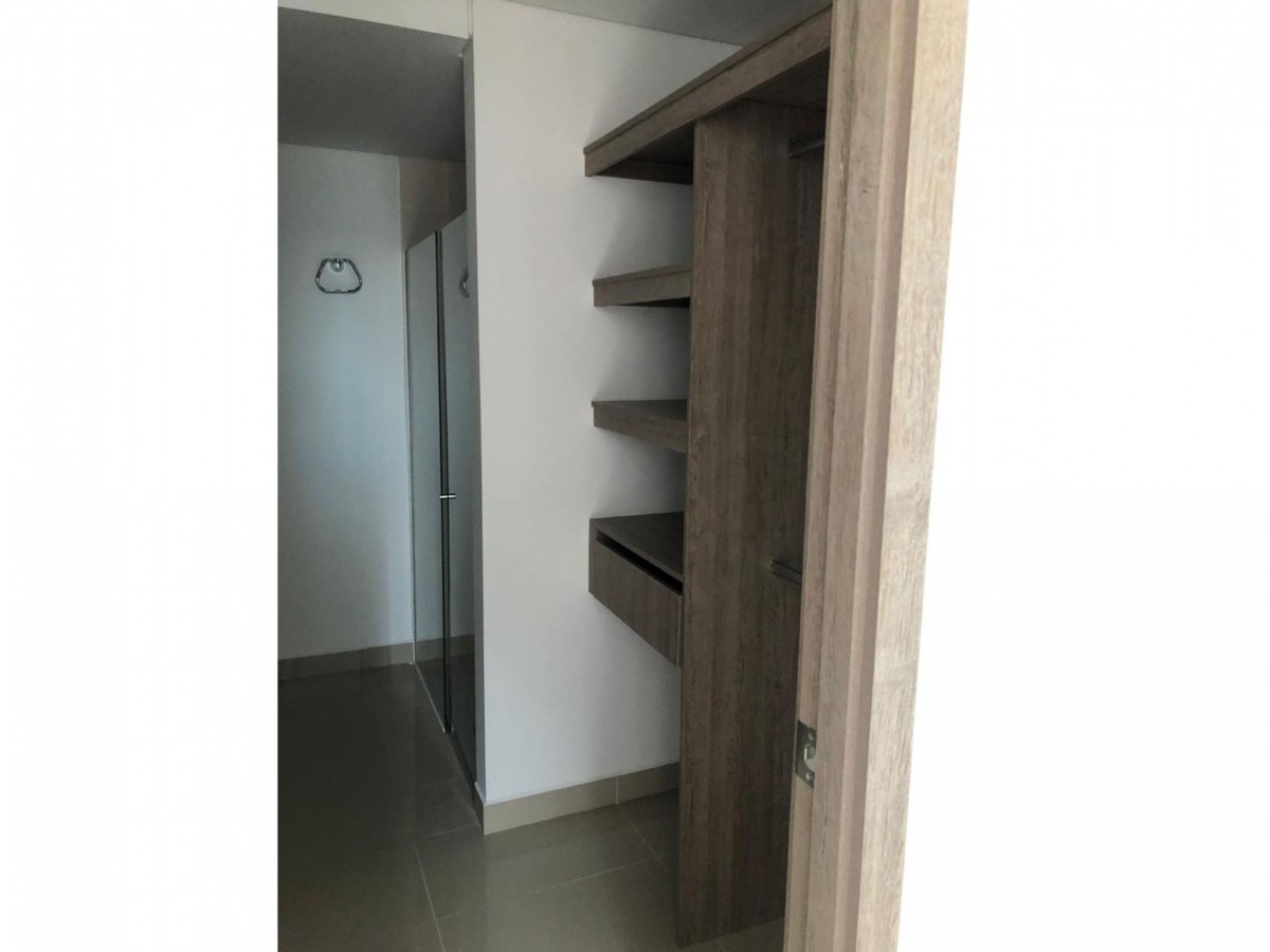 Apartamento en venta en La Ferreria, La Estrella · foto 10 de 18