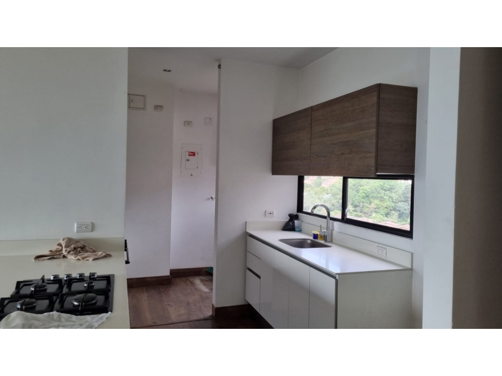 Apartamento en arriendo en San Lucas, Medellín · foto 16 de 20