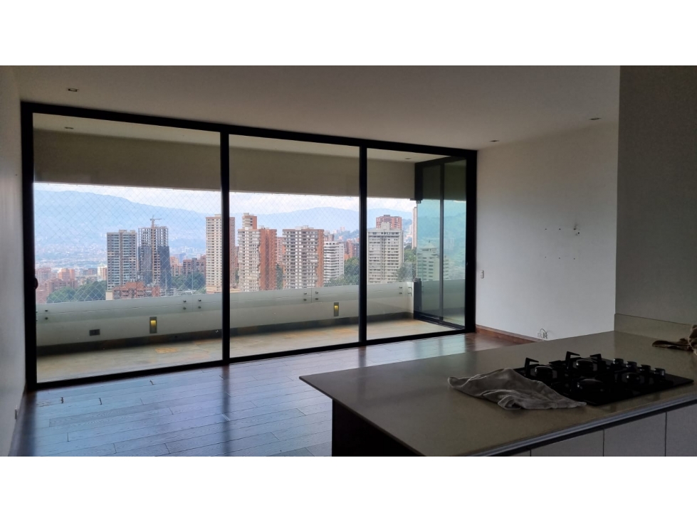 Apartamento en arriendo en San Lucas, Medellín · foto 18 de 20