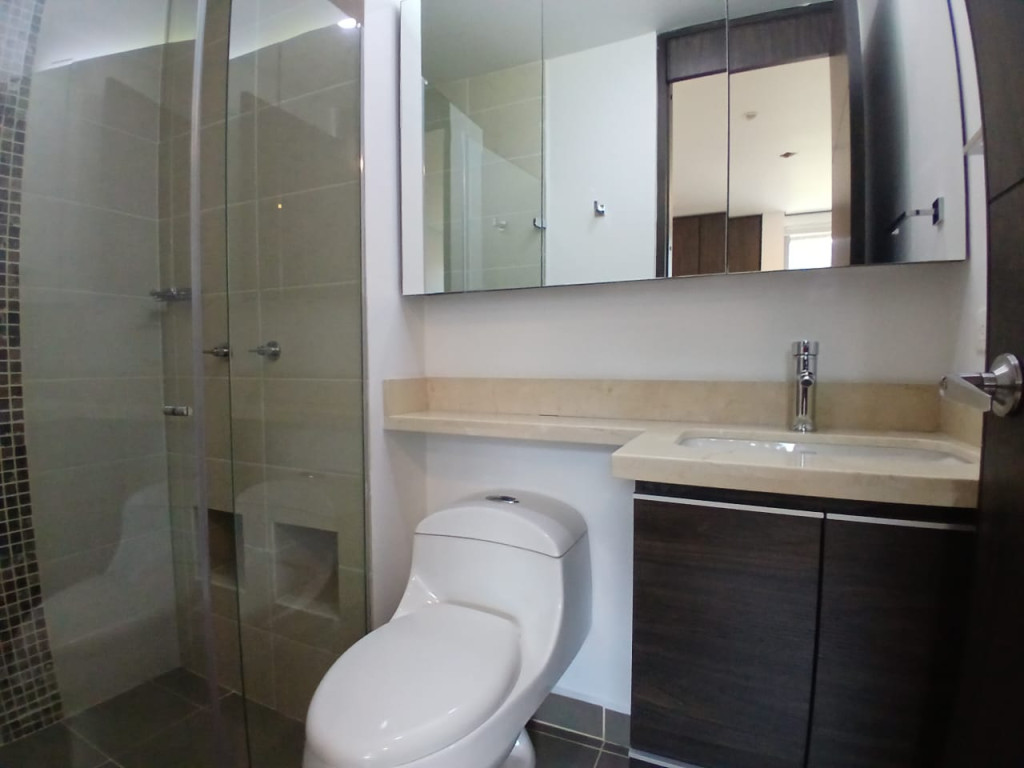 Apartamento en arriendo en El Poblado, Medellín · foto 16 de 16