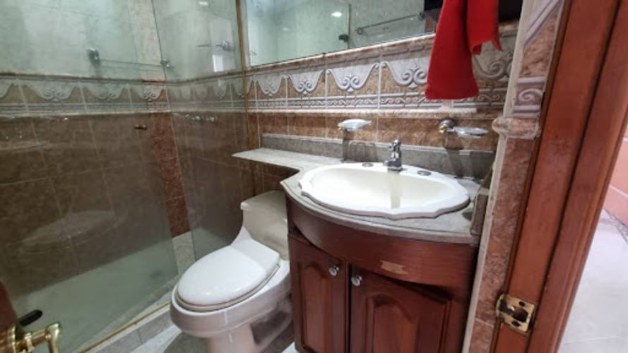 Apartamento de 3 alcobas en arriendo en Loma Del Indio, Medellín, 65 m² · foto 3 de 19
