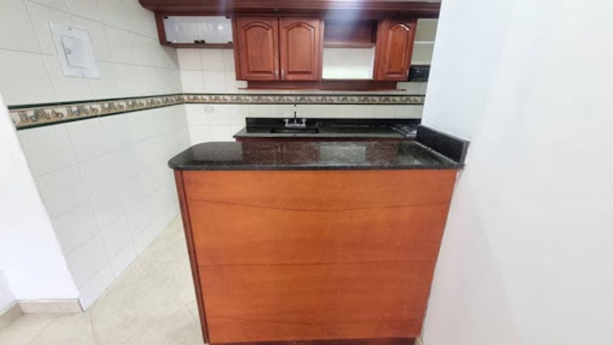 Apartamento de 3 alcobas en arriendo en Loma Del Indio, Medellín, 65 m² · foto 7 de 19