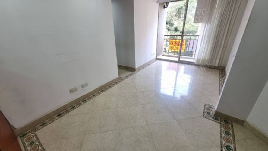 Apartamento de 3 alcobas en arriendo en Loma Del Indio, Medellín, 65 m² · foto 9 de 19