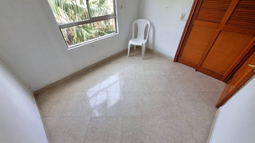 Apartamento de 3 alcobas en arriendo en Loma Del Indio, Medellín, 65 m² · foto 12 de 19