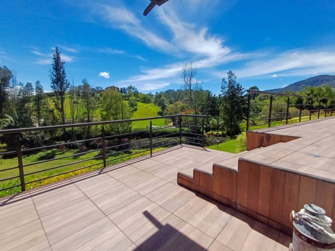 Casa de 4 alcobas en venta en El Carmen de Viboral, 404 m² · foto 4 de 24