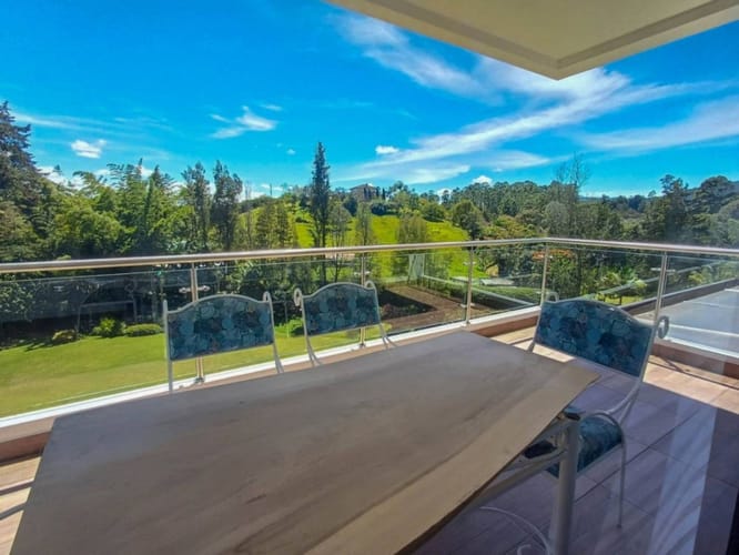 Casa de 4 alcobas en venta en El Carmen de Viboral, 404 m² · foto 8 de 24