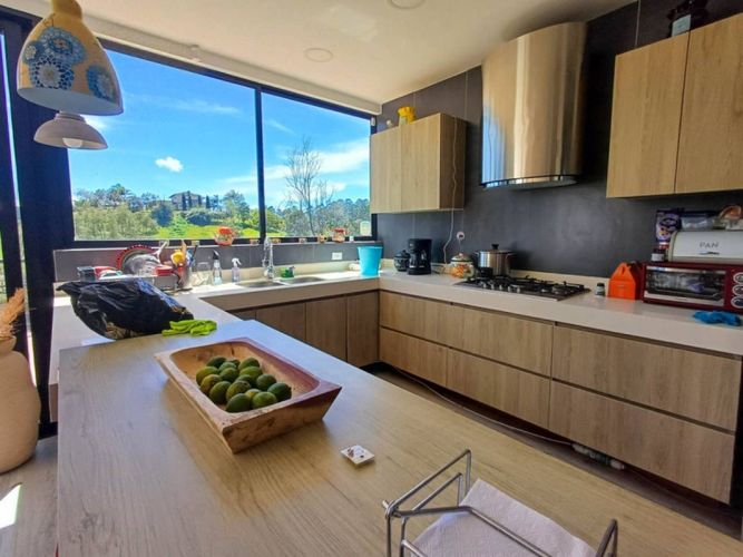 Casa de 4 alcobas en venta en El Carmen de Viboral, 404 m² · foto 9 de 24