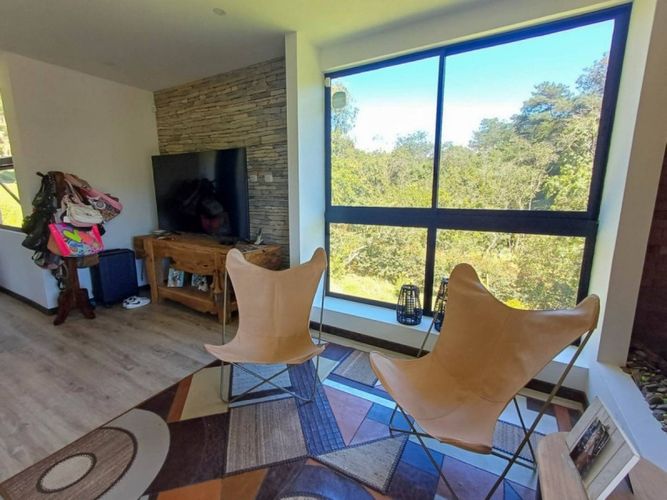 Casa de 4 alcobas en venta en El Carmen de Viboral, 404 m² · foto 13 de 24