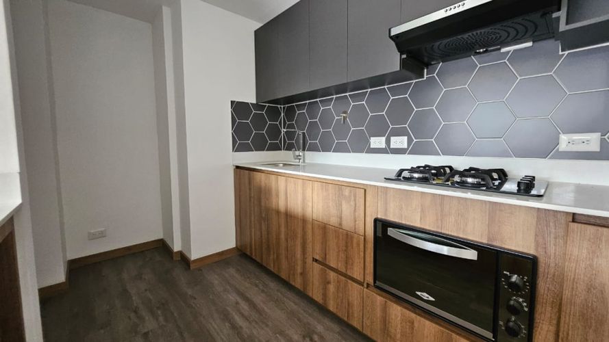 Apartamento de 3 alcobas en venta en Mayorca, Sabaneta, 89 m² · foto 4 de 14