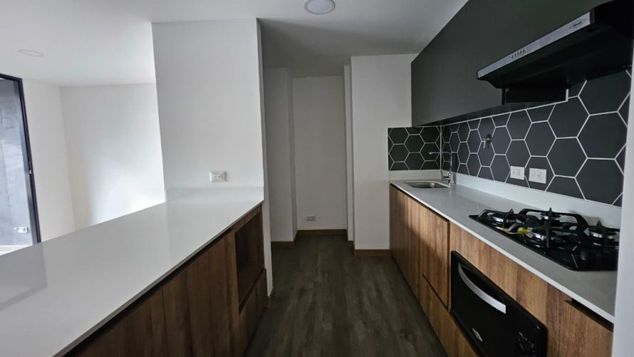 Apartamento de 3 alcobas en venta en Mayorca, Sabaneta, 89 m² · foto 5 de 14