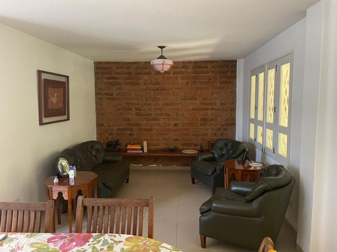 Casa de 6 alcobas en venta en El Poblado, Medellín, 420 m² · foto 4 de 4