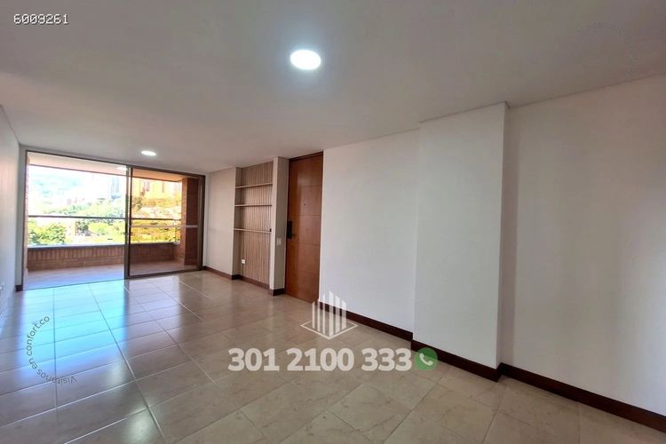 Apartamento de 3 alcobas en arriendo en Los Balsos, Medellín, 105 m² · foto 4 de 24