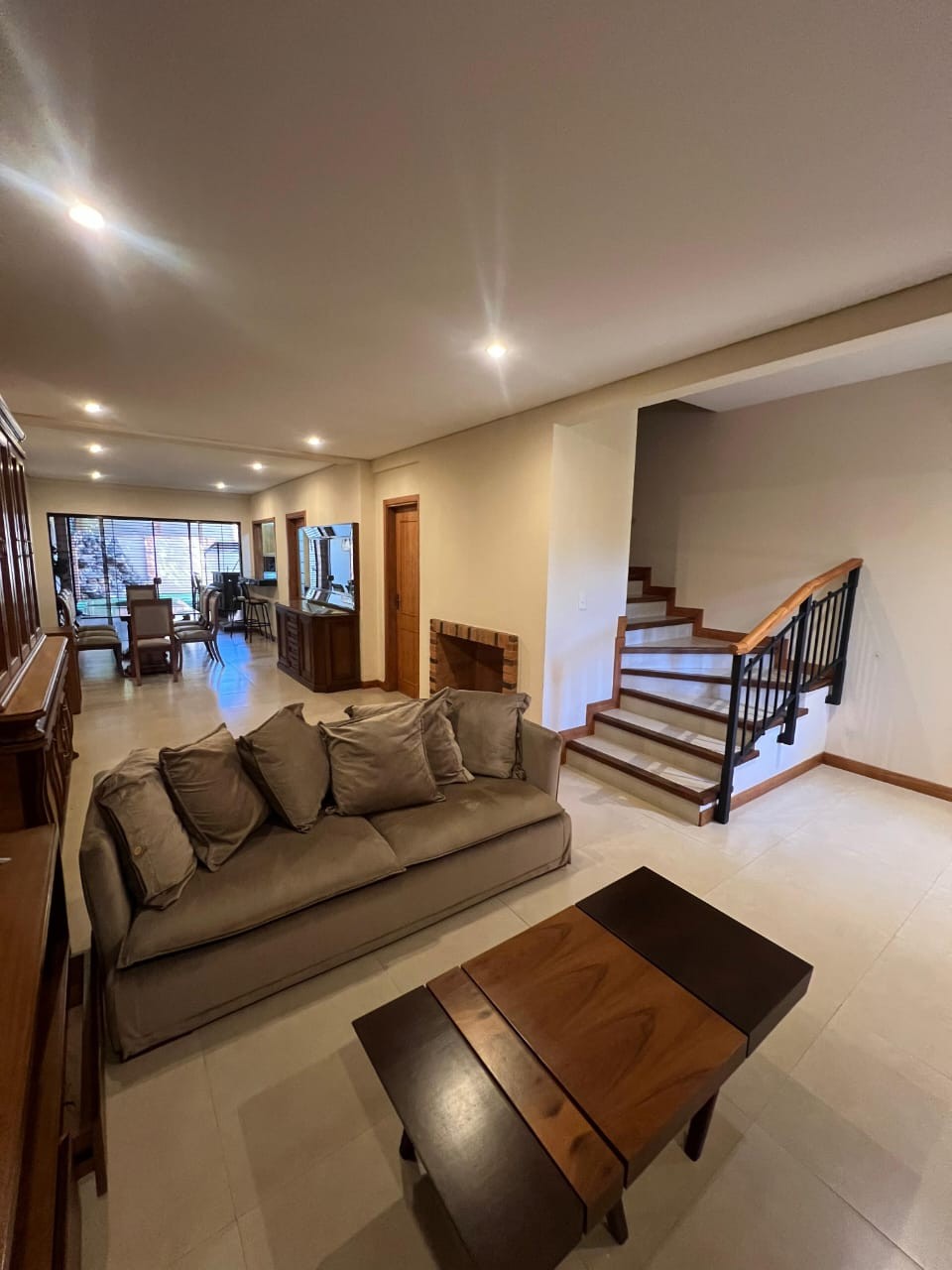 EN VENTA DUPLEX DE LUJO AMOBLADO EN BARRIO SAN MIGUEL, ZONA CLUB OLIMPIA - foto 1