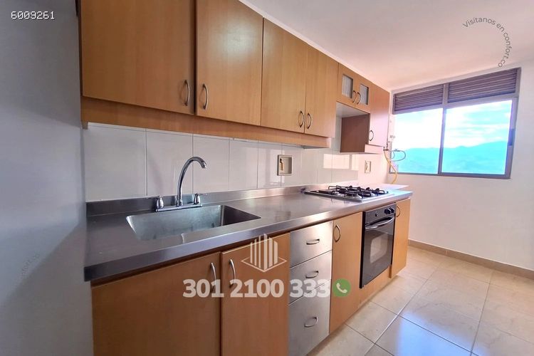 Apartamento de 3 alcobas en arriendo en Los Balsos, Medellín, 105 m² · foto 7 de 24
