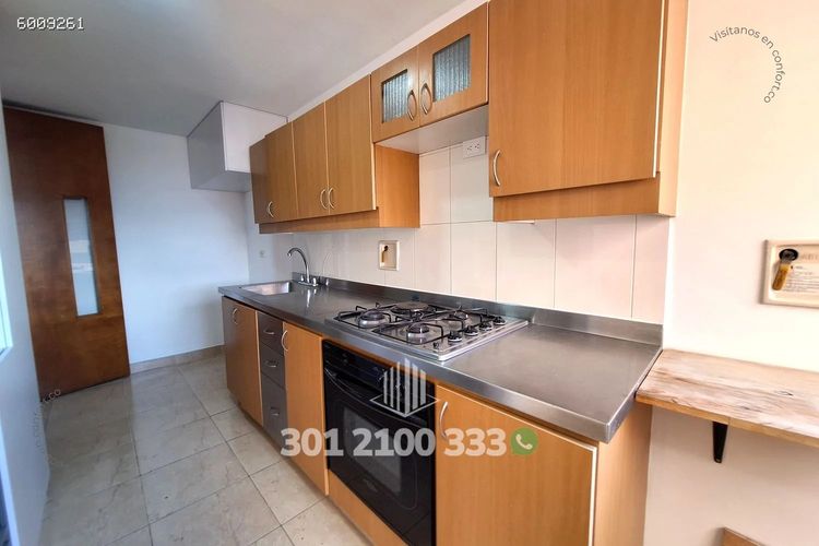 Apartamento de 3 alcobas en arriendo en Los Balsos, Medellín, 105 m² · foto 8 de 24