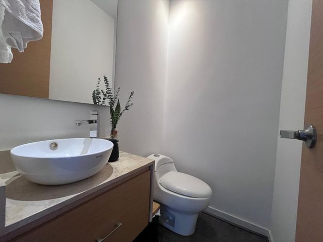 Apartamento de 2 alcobas en arriendo en El Diamante No. 2, Medellín, 135 m² · foto 12 de 15