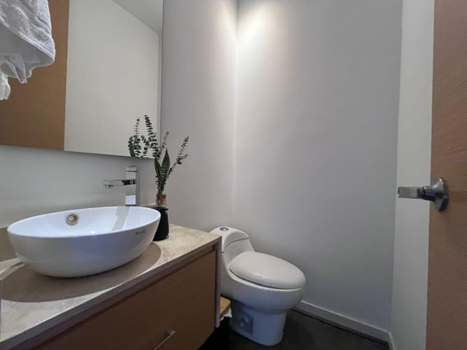 Apartamento de 2 alcobas en arriendo en El Diamante No. 2, Medellín, 135 m² · foto 13 de 15