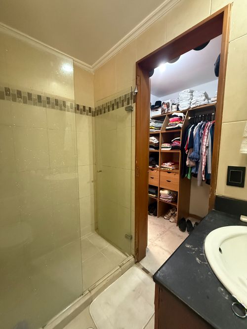 Apartamento en venta en Loma De Los Bernal, Medellín · foto 20 de 24