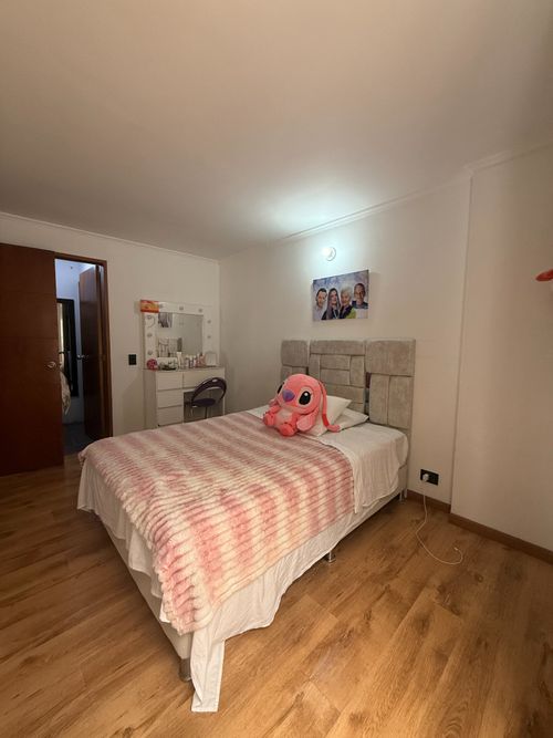 Apartamento en venta en Loma De Los Bernal, Medellín · foto 17 de 24