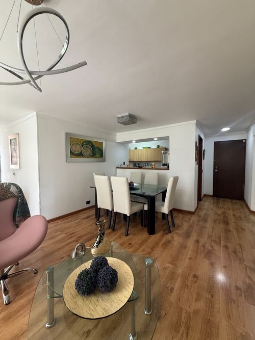 Apartamento en venta en Loma De Los Bernal, Medellín · foto 7 de 24