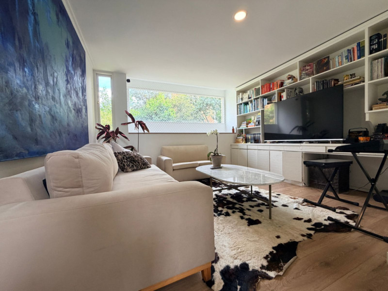 Casa en arriendo en El Poblado, Medellín · foto 8 de 24