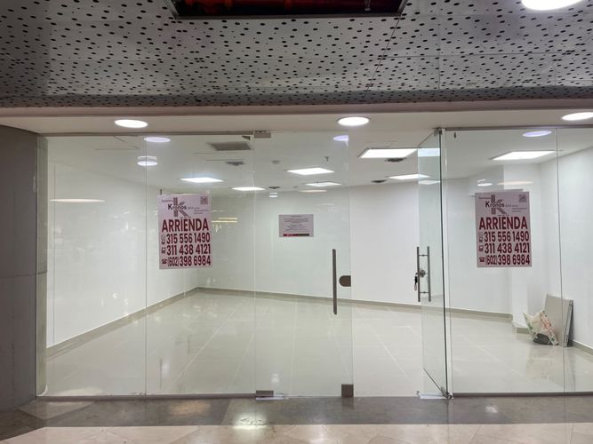 Local en arriendo en Cañaveralejo, Cali, 40 m² · foto 2 de 15