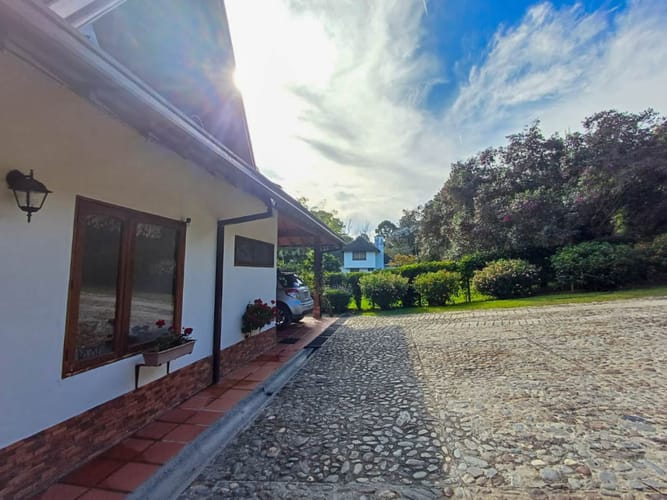 Casa de 3 alcobas en venta en La Macarena, Rionegro, 225 m² · foto 3 de 24