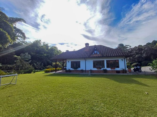 Casa de 3 alcobas en venta en La Macarena, Rionegro, 225 m² · foto 7 de 24