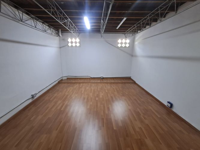 Oficina en arriendo en El Poblado, Medellín, 60 m² · foto 3 de 6
