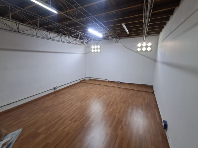 Oficina en arriendo en El Poblado, Medellín, 60 m² · foto 4 de 6