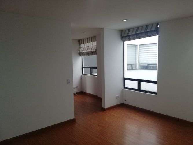Apartamento en venta en Prado Veraniego, Bogotá · foto 2 de 24