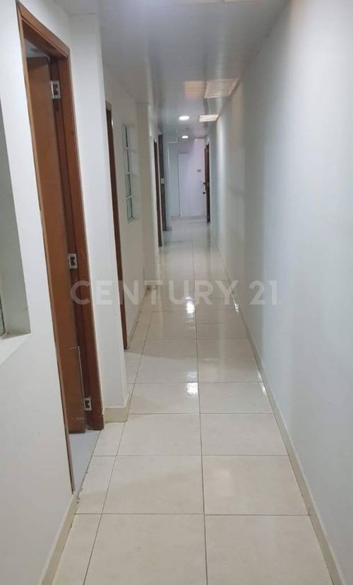 Casa de 12 alcobas en venta en Linconl, Soacha, 296 m² · foto 7 de 12