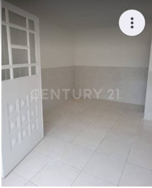 Casa de 12 alcobas en venta en Linconl, Soacha, 296 m² · foto 8 de 12