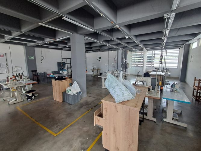 Oficina en arriendo en Simon Bolivar, Itagüí, 200 m² · foto 2 de 13