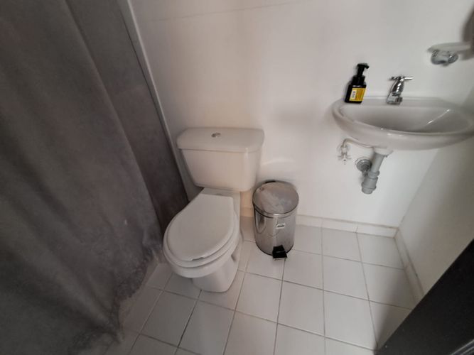 Oficina en arriendo en Simon Bolivar, Itagüí, 200 m² · foto 4 de 13