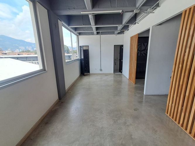Oficina en arriendo en Simon Bolivar, Itagüí, 200 m² · foto 13 de 13