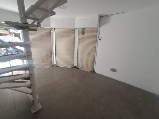 Local en arriendo en Conquistadores, Medellín, 16 m² · foto 3 de 10